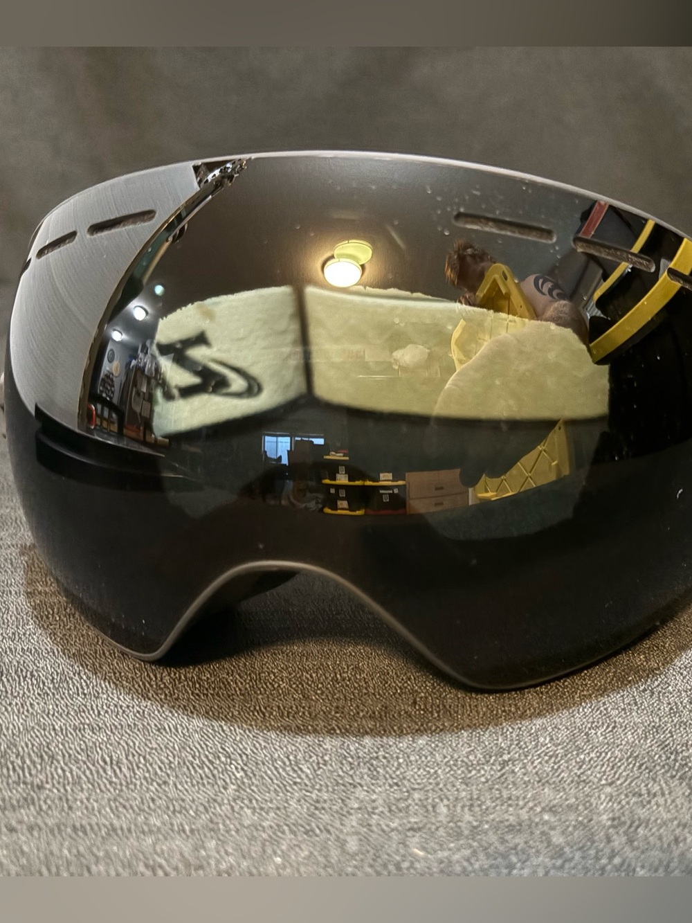 Zionor ZR series ski and snowboard goggles black great shape
